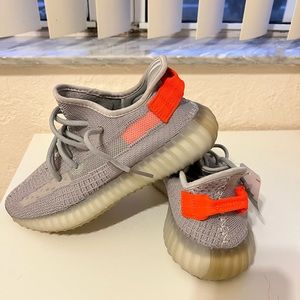 Adidas Yeezy Boost 350 V2 Tail Light Sneakers
